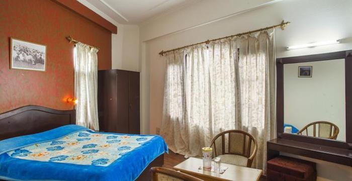 Hotel Nishat View